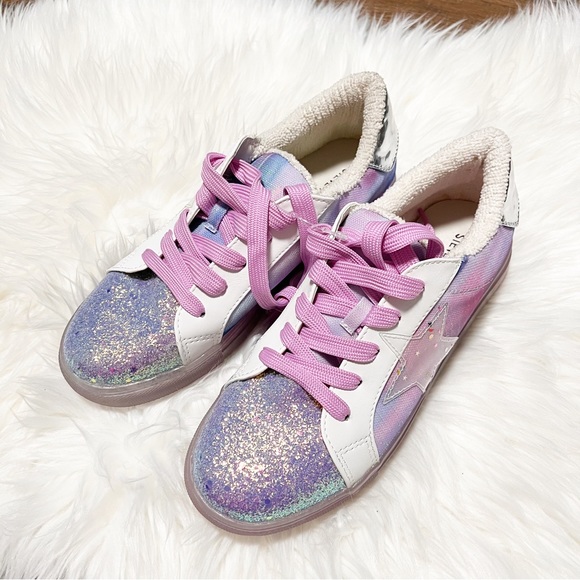 Steve Madden Sparkly Sneakers - Picture 2 of 7